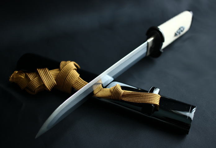 刀剣乱舞の厚藤四郎のコスプレにおすすめの模造刀