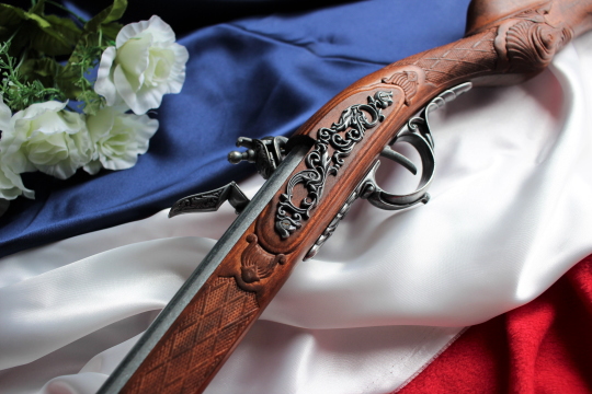 フランス式古銃の販売。千銃士ナポレオンやラップ将軍のコスプレにお勧めの古銃です。